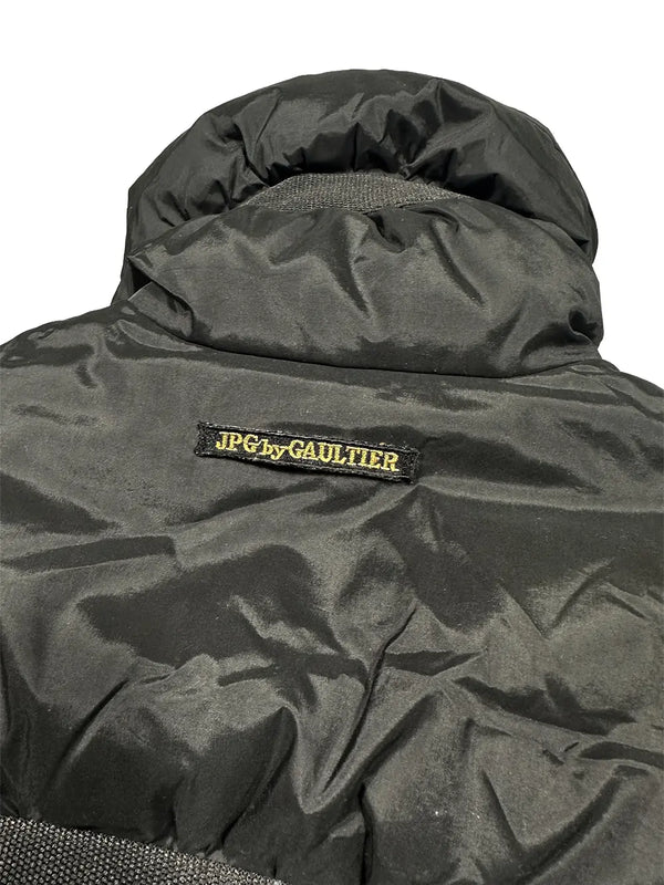 AW03 Bondage Puffer