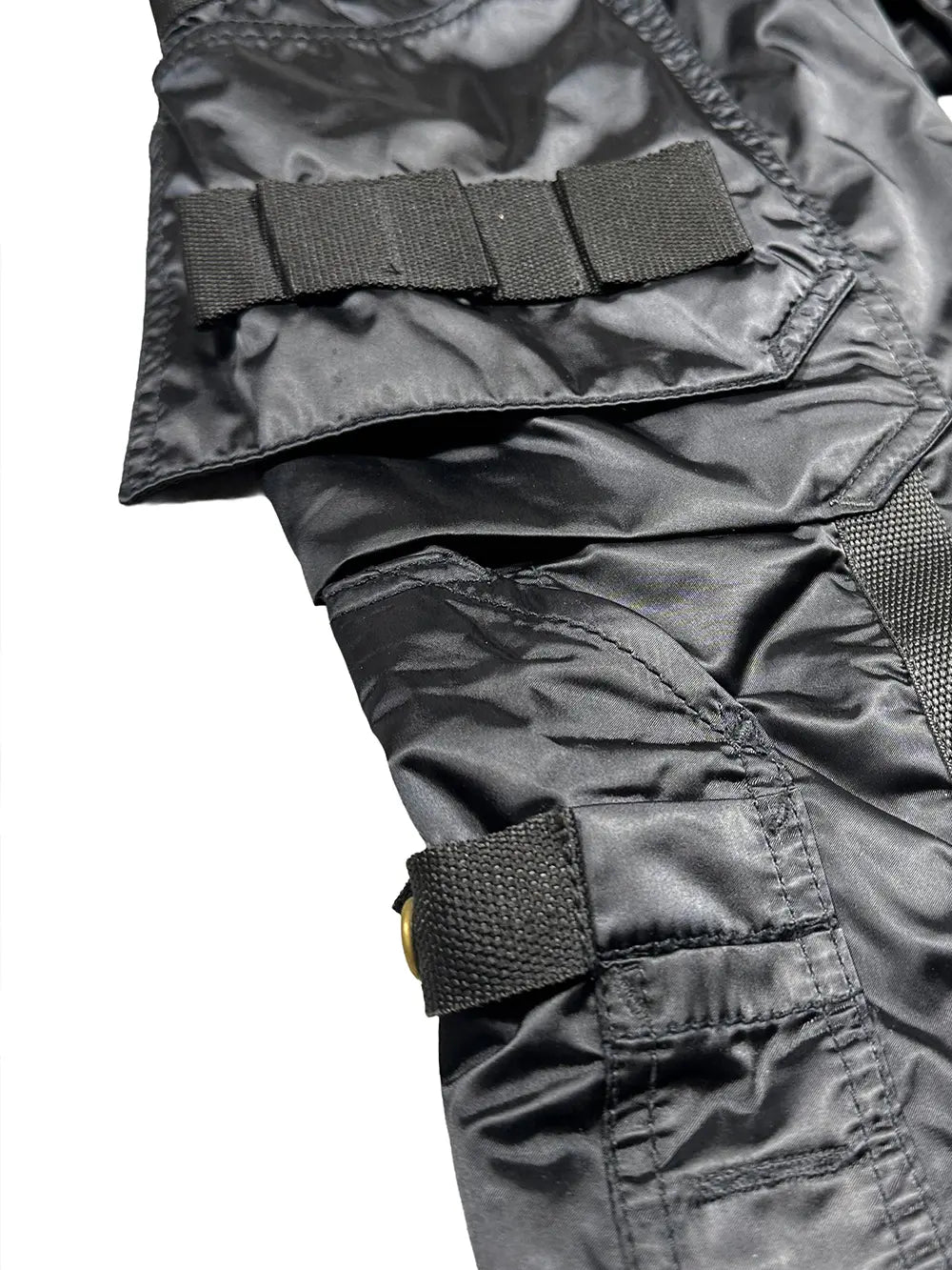 AW03 Bondage Cargo