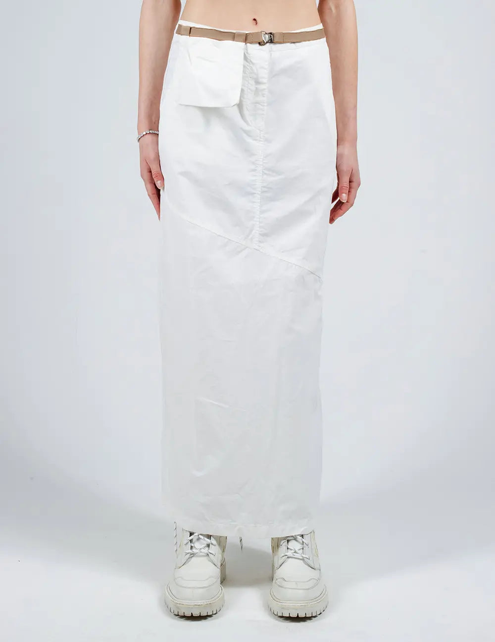 SS01 White Skirt Set