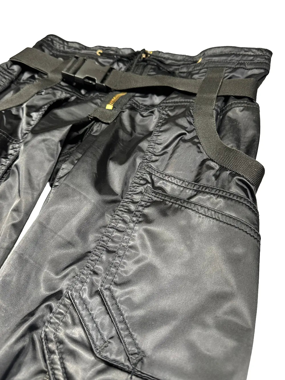 AW03 Bondage Cargo