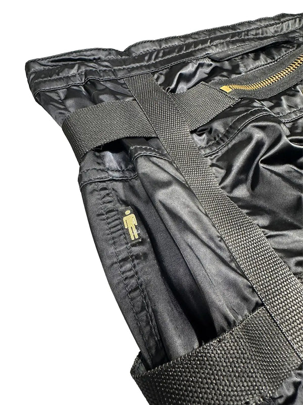 AW03 Bondage Cargo