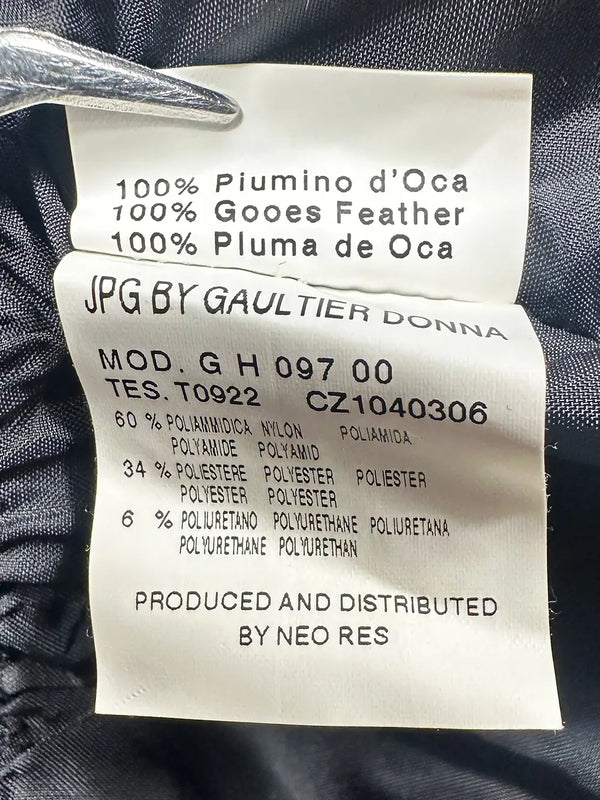 AW03 Bondage Puffer