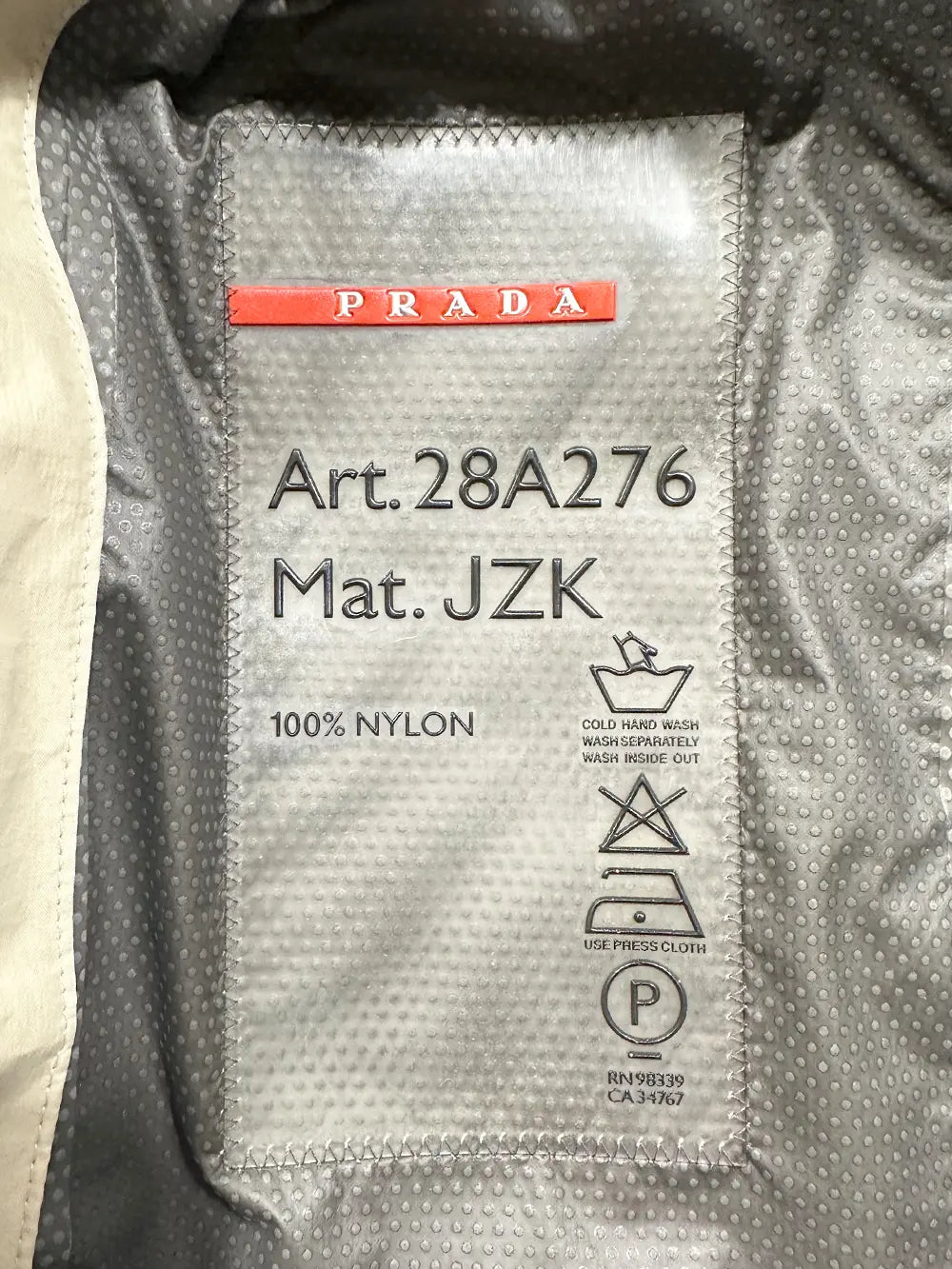 Nylon Gore-Tex Trench